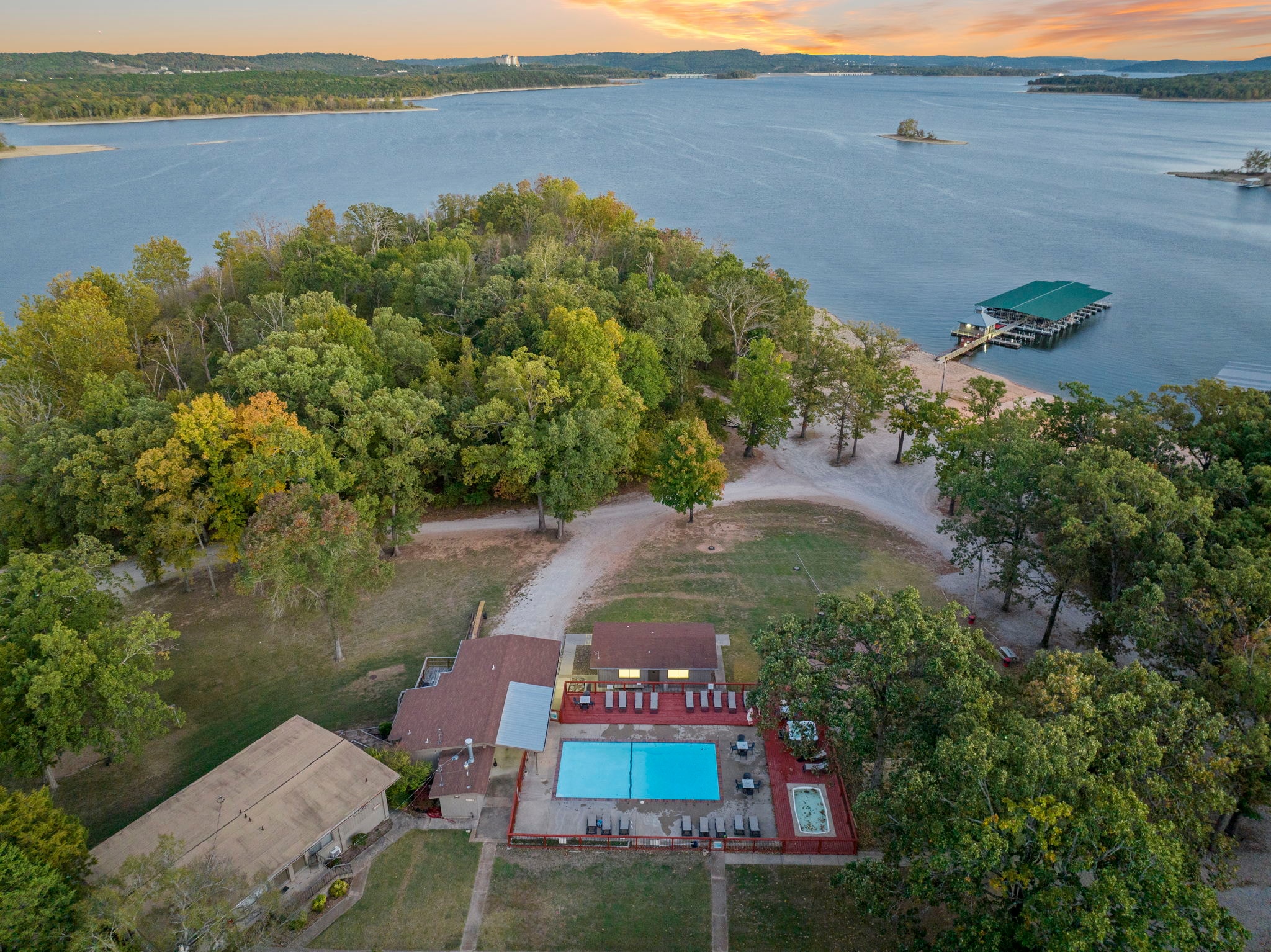 Aerial view of resort pools and Table Rock Lake shoreline