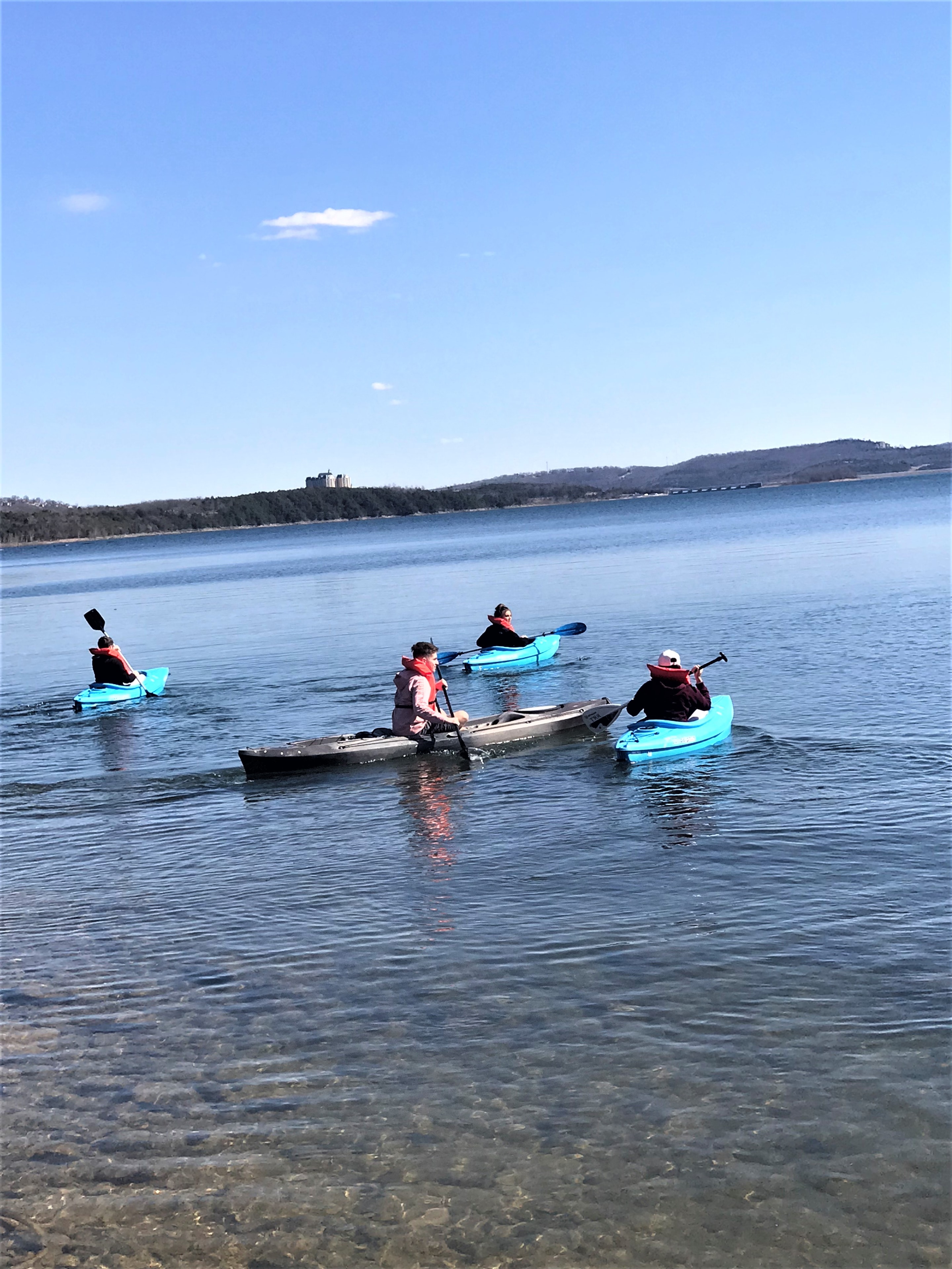 Guests kayaking on Table Rock Lake