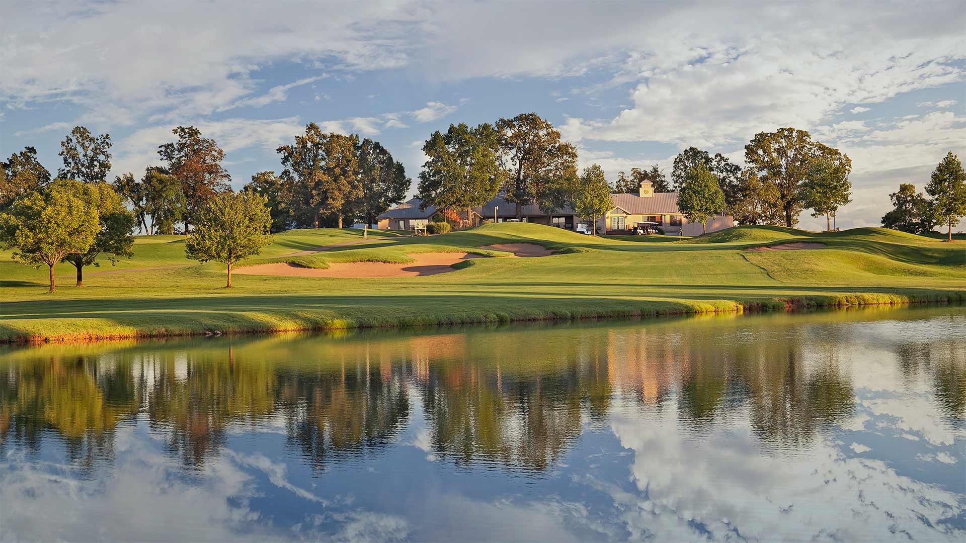 Holiday Hills Golf Club golf course